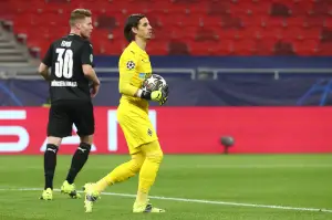 Nico Elvedi und Yann Sommer Borussia Mönchengladbach